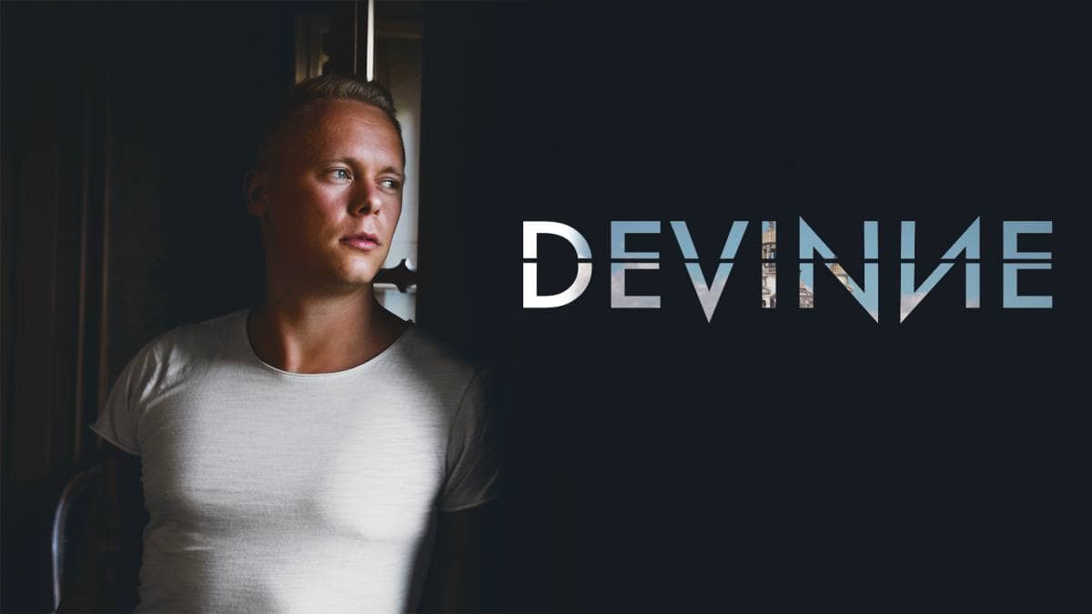 Peter Freestone & Milan Devinne 